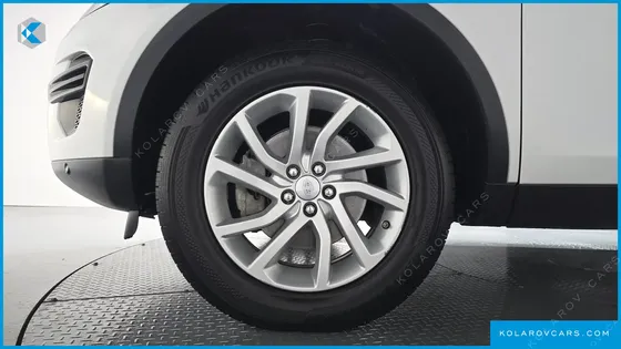 LAND ROVER DISCOVERY SPORT 2.0 TD4 SE (150PS)