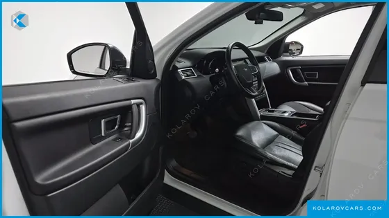 LAND ROVER DISCOVERY SPORT 2.0 TD4 SE (150PS)