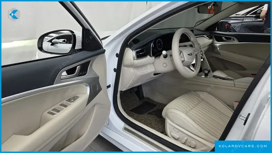 GENESIS G70 GASOLINE 2.5T 2WD