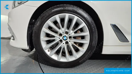 BMW 5 SERIES 530I LUXURY PLUS