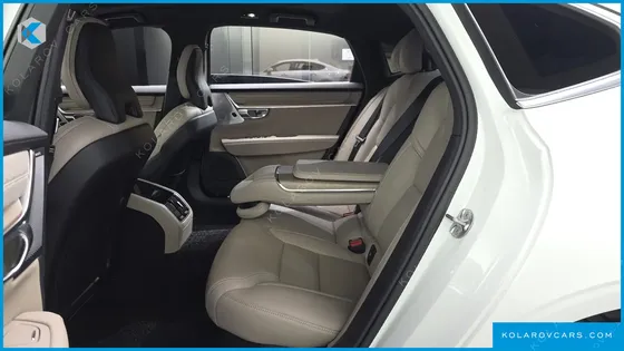 VOLVO S90 B5 ULTRA BRIGHT