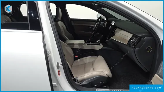 VOLVO S90 B5 ULTRA BRIGHT