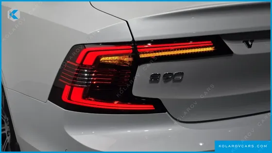 VOLVO S90 B6 AWD ULTRA BRIGHT