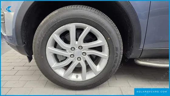 LAND ROVER DISCOVERY SPORT 2.0 TD4 SE