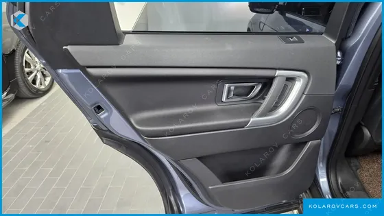 LAND ROVER DISCOVERY SPORT 2.0 TD4 SE