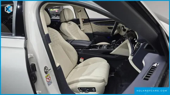 BENTLEY FLYING SPUR 4.0 AZURE