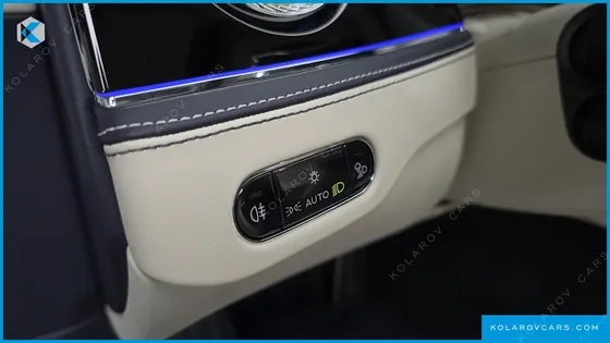 BENTLEY FLYING SPUR 4.0 AZURE