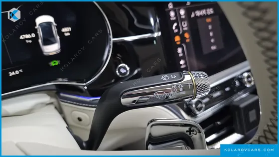 BENTLEY FLYING SPUR 4.0 AZURE