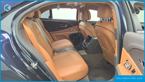 BENTLEY FLYING SPUR 4.0