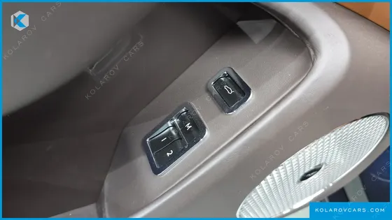 BENTLEY FLYING SPUR 4.0