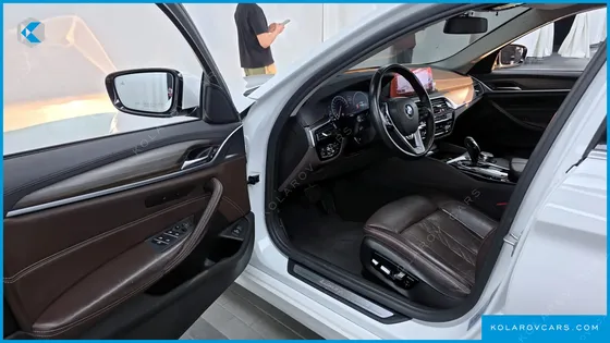 BMW 5 SERIES 520D XDRIVE LUXURY PLUS