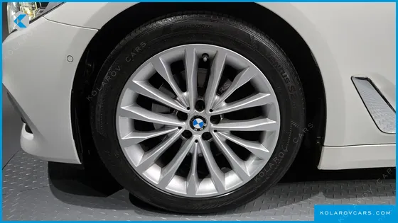 BMW 5 SERIES 520D LUXURY PLUS