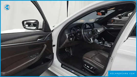 BMW 5 SERIES 520D XDRIVE M SPORT PACKAGE PLUS