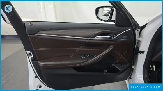 BMW 5 SERIES 520D XDRIVE M SPORT PACKAGE PLUS
