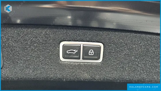 GENESIS G90 GASOLINE 3.5 TURBO AWD