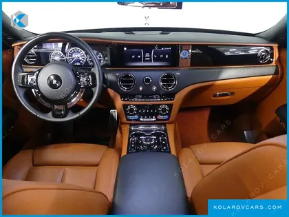 ROLLS ROYCE GHOST 6.7 EWB V12