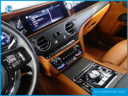 ROLLS ROYCE GHOST 6.7 EWB V12