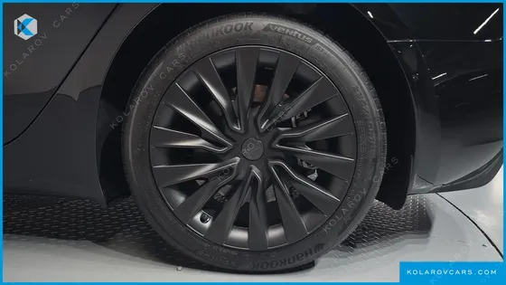 TESLA MODEL 3 RWD