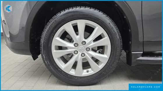 TOYOTA RAV4 2.5 4WD