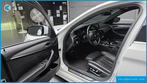 BMW 5 SERIES 530I XDRIVE M SPORT PACKAGE PLUS