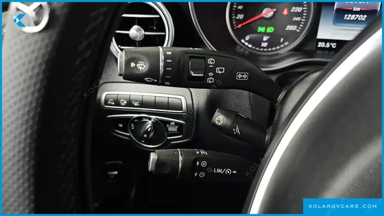MERCEDES GLC-CLASS GLC300 4MATIC AMG LINE