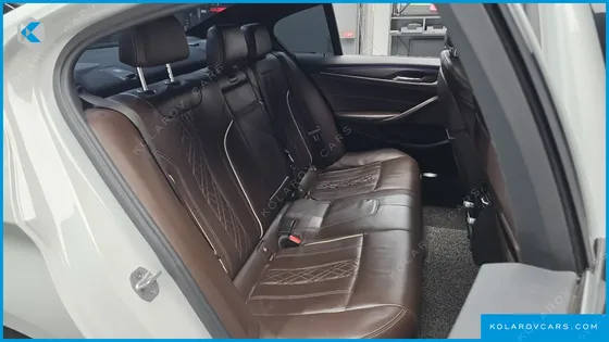 BMW 5 SERIES 530I XDRIVE M SPORT PACKAGE PLUS