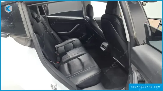TESLA MODEL 3 RWD
