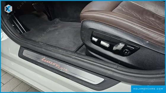 BMW 5 SERIES 530I XDRIVE LUXURY PLUS