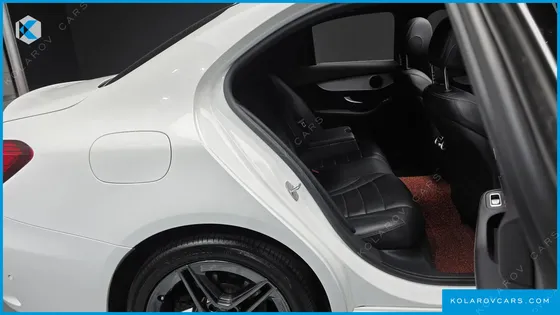 MERCEDES C-CLASS C200 AMG LINE