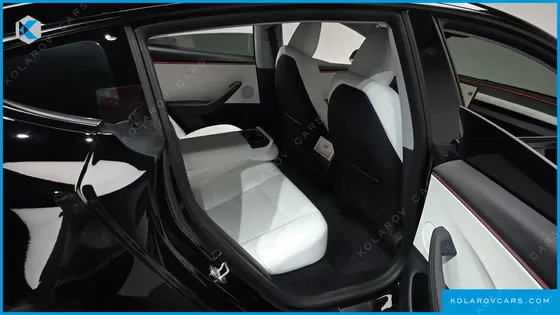 TESLA MODEL 3 RWD