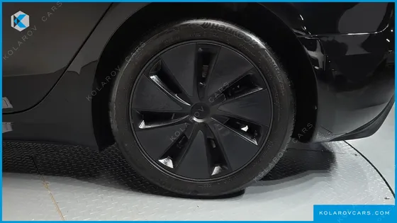TESLA MODEL 3 RWD