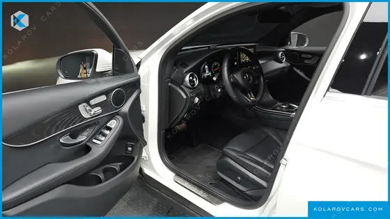 MERCEDES GLC-CLASS GCL300 4MATIC COUPE