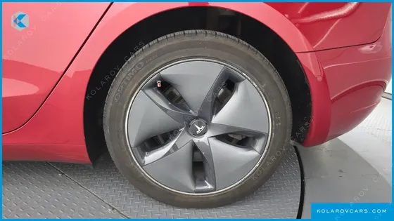 TESLA MODEL 3 LONG RANGE AWD