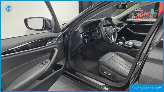 BMW 5 SERIES 520I LUXURY