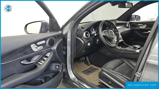 MERCEDES GLC-CLASS GCL300 4MATIC COUPE