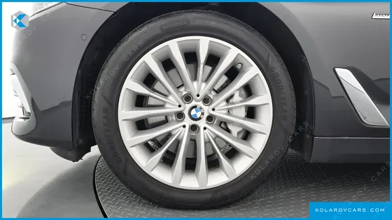 BMW 5 SERIES 530I XDRIVE LUXURY PLUS