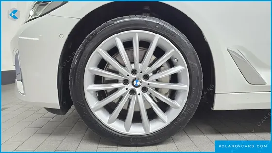 BMW 5 SERIES 530I XDRIVE LUXURY