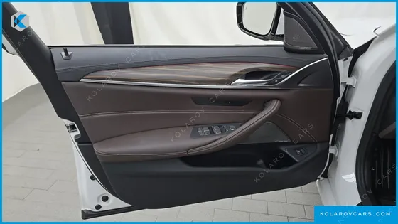 BMW 5 SERIES 530I XDRIVE LUXURY