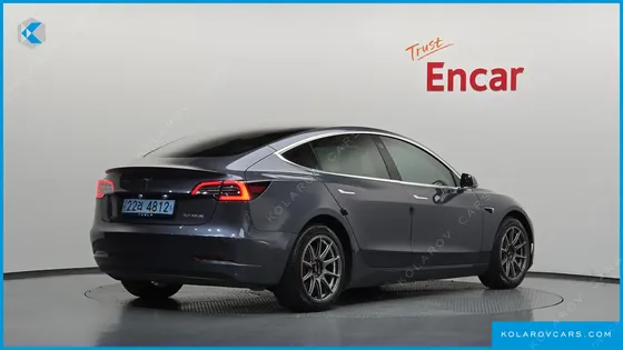 TESLA MODEL 3 PERFORMANCE AWD