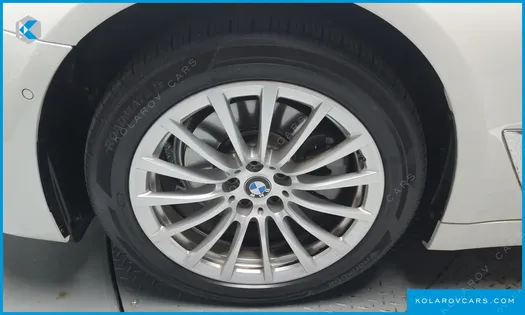 BMW 5 SERIES 520I LUXURY