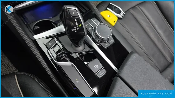 BMW 5 SERIES 520I LUXURY