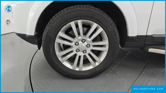 LAND ROVER DISCOVERY 3.0 SDV6 HSE