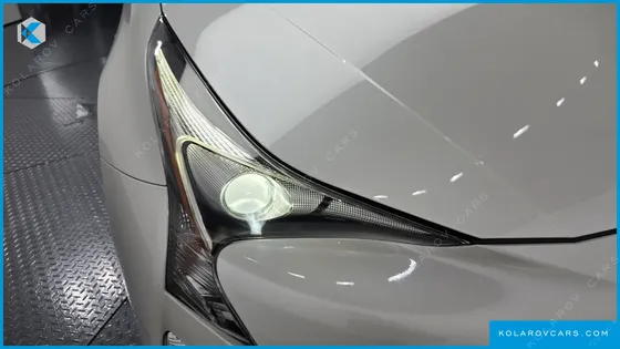 TOYOTA PRIUS 1.8 E