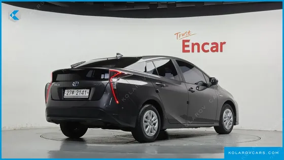 TOYOTA PRIUS 1.8 E