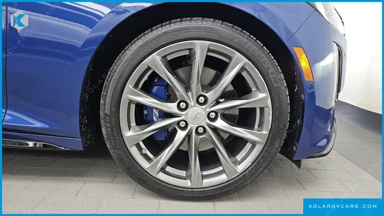 CADILLAC CT5 2.0 SPORT