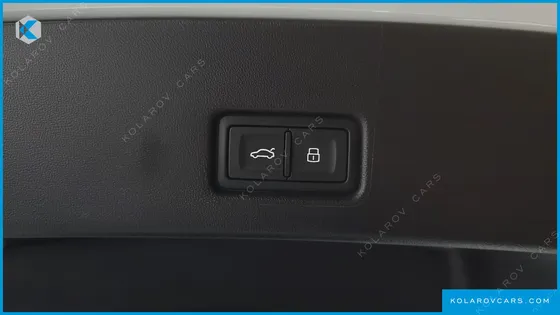 AUDI Q4 E-TRON 40 PREMIUM SPORTBACK