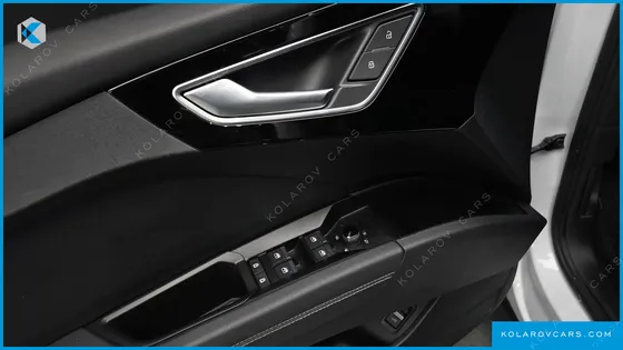 AUDI Q4 E-TRON 40 PREMIUM SPORTBACK