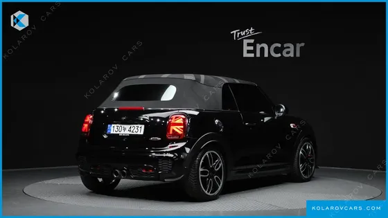 MINI COOPER CONVERTIBLE JCW