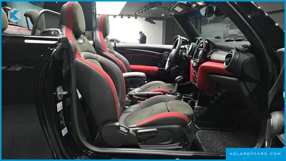 MINI COOPER CONVERTIBLE JCW