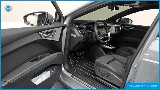 AUDI Q4 E-TRON 40 PREMIUM SPORTBACK
